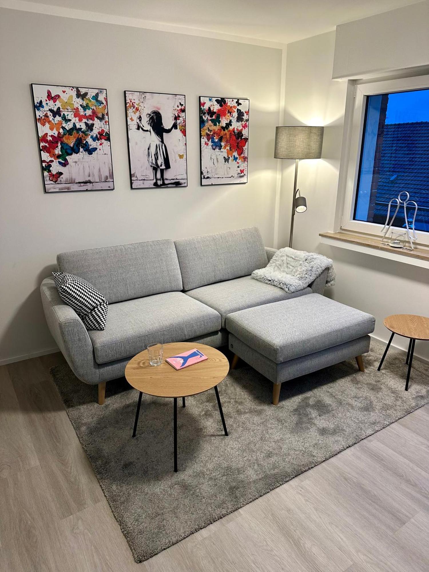 Rheinnest , Neue Und Gemuetliche Wohnung Dormagen Exterior foto