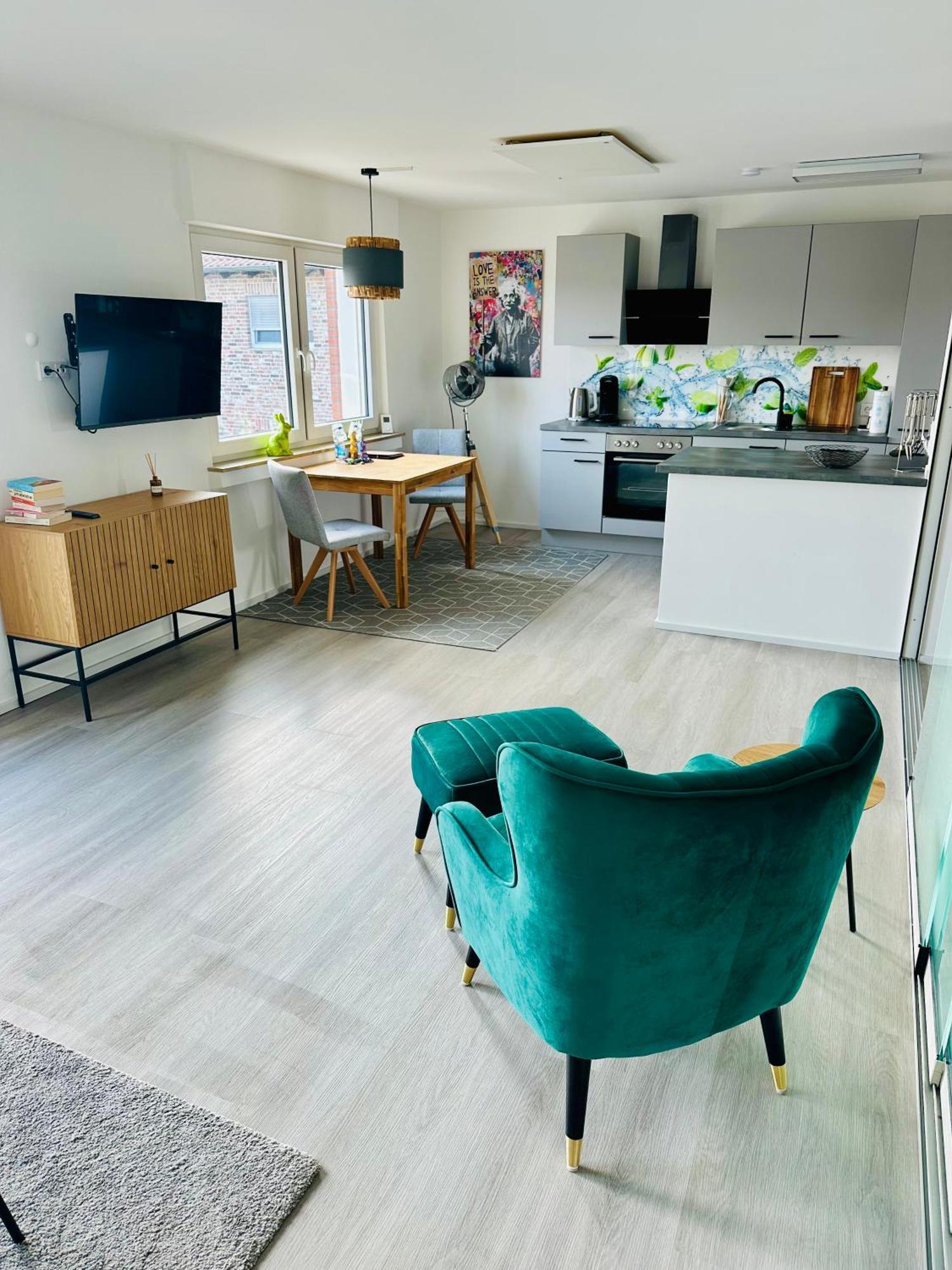 Rheinnest , Neue Und Gemuetliche Wohnung Dormagen Exterior foto